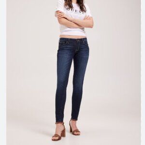 GUESS Women's Low-Rise Power Skinny Jeans in Kent wash Sz 27